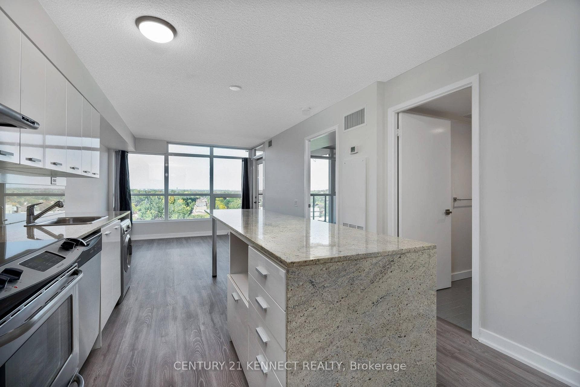15 Singer Court Unit 1008 photo 7