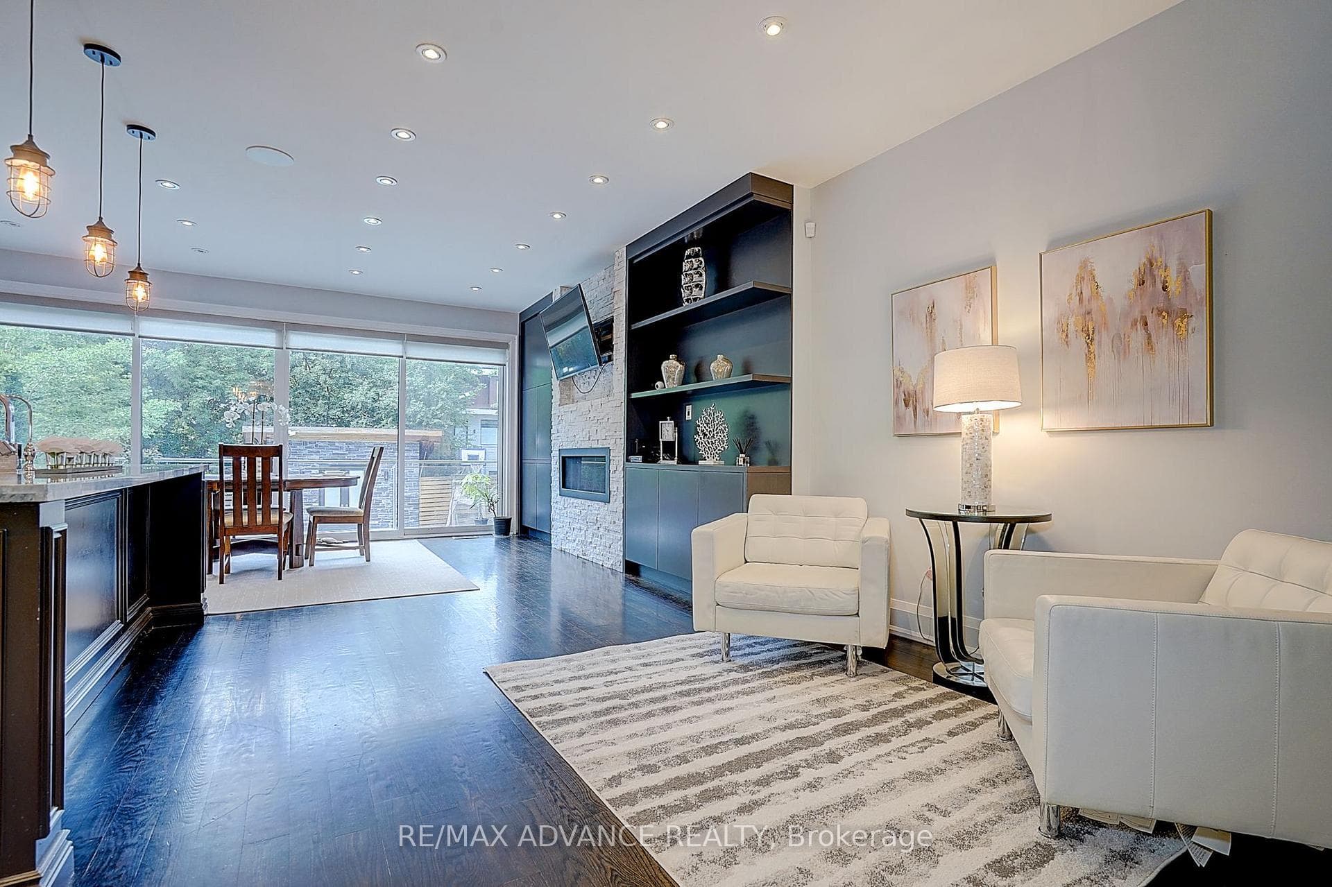 218 Cameron Avenue photo 8