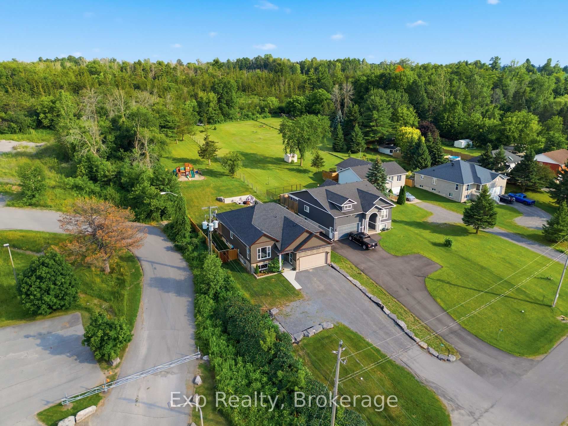 818 Palace Road photo 48
