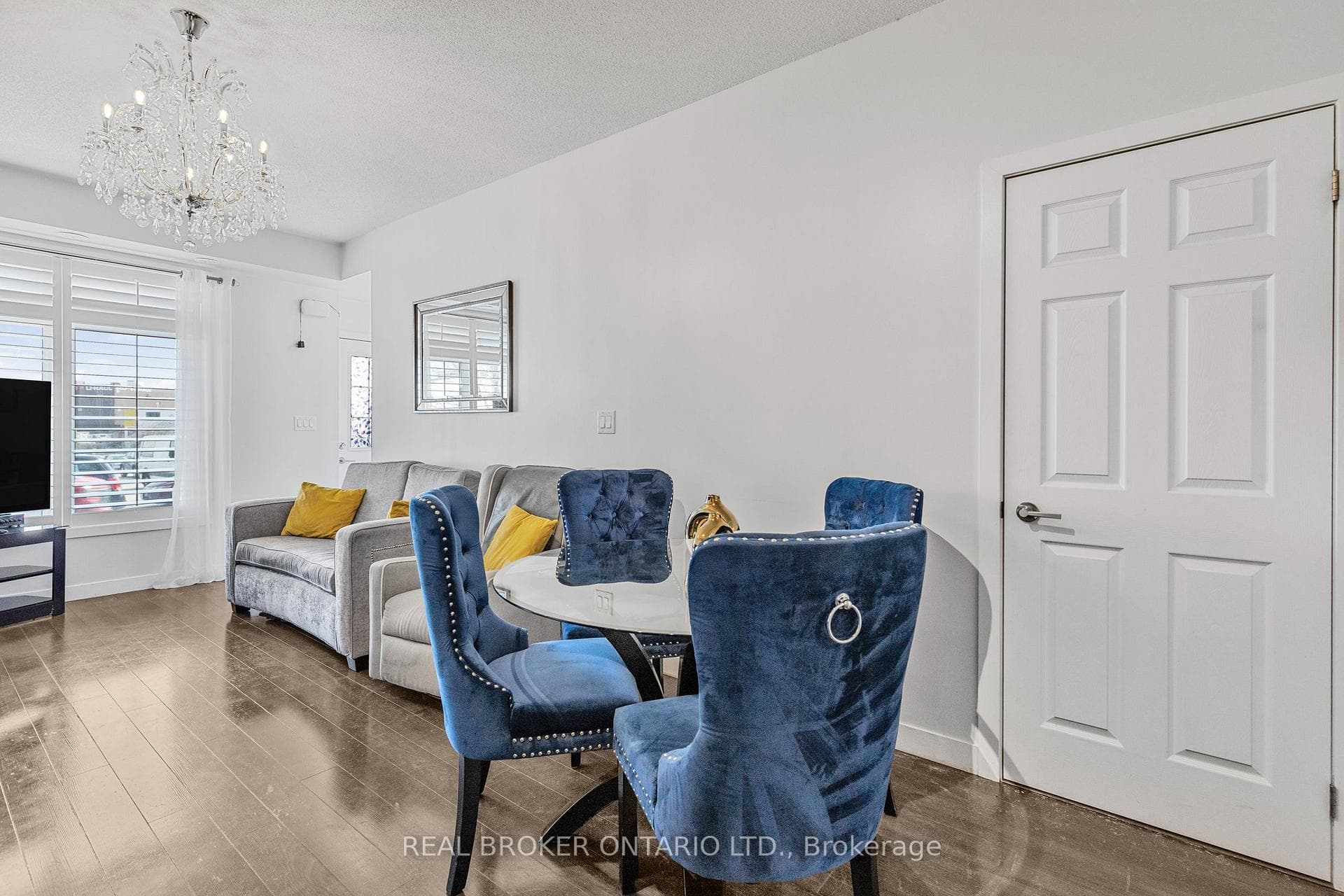 630 Rogers Road Unit 21 photo 16
