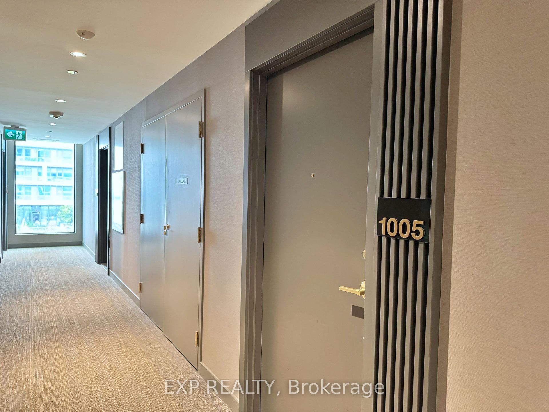 898 Portage Parkway Unit 1005 photo 14