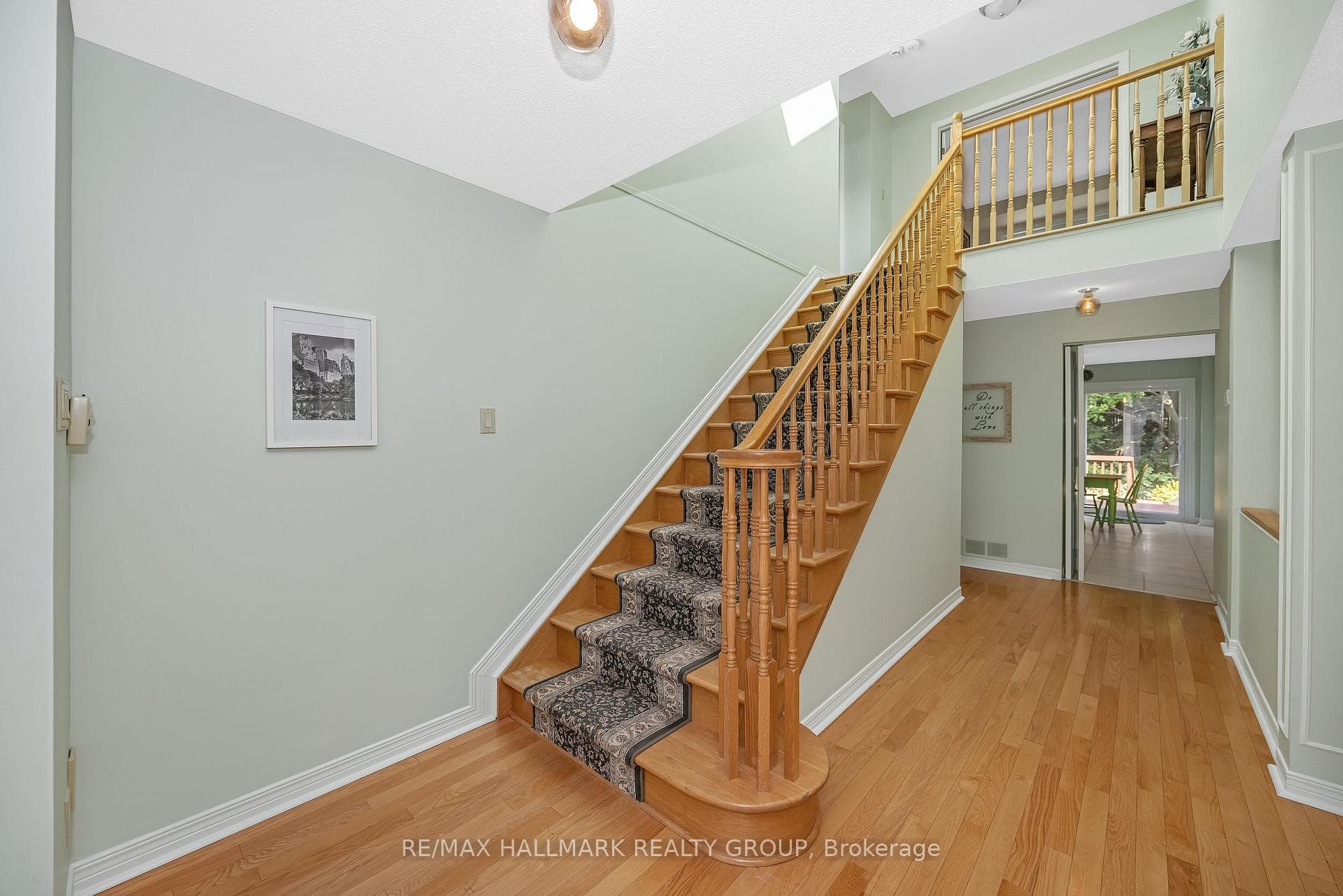 1725 Autumn Ridge Drive photo 23