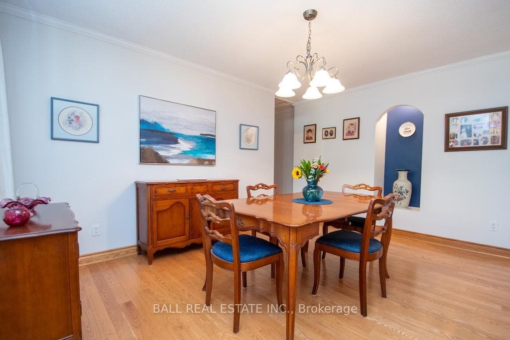 70 Caroline Street photo 10