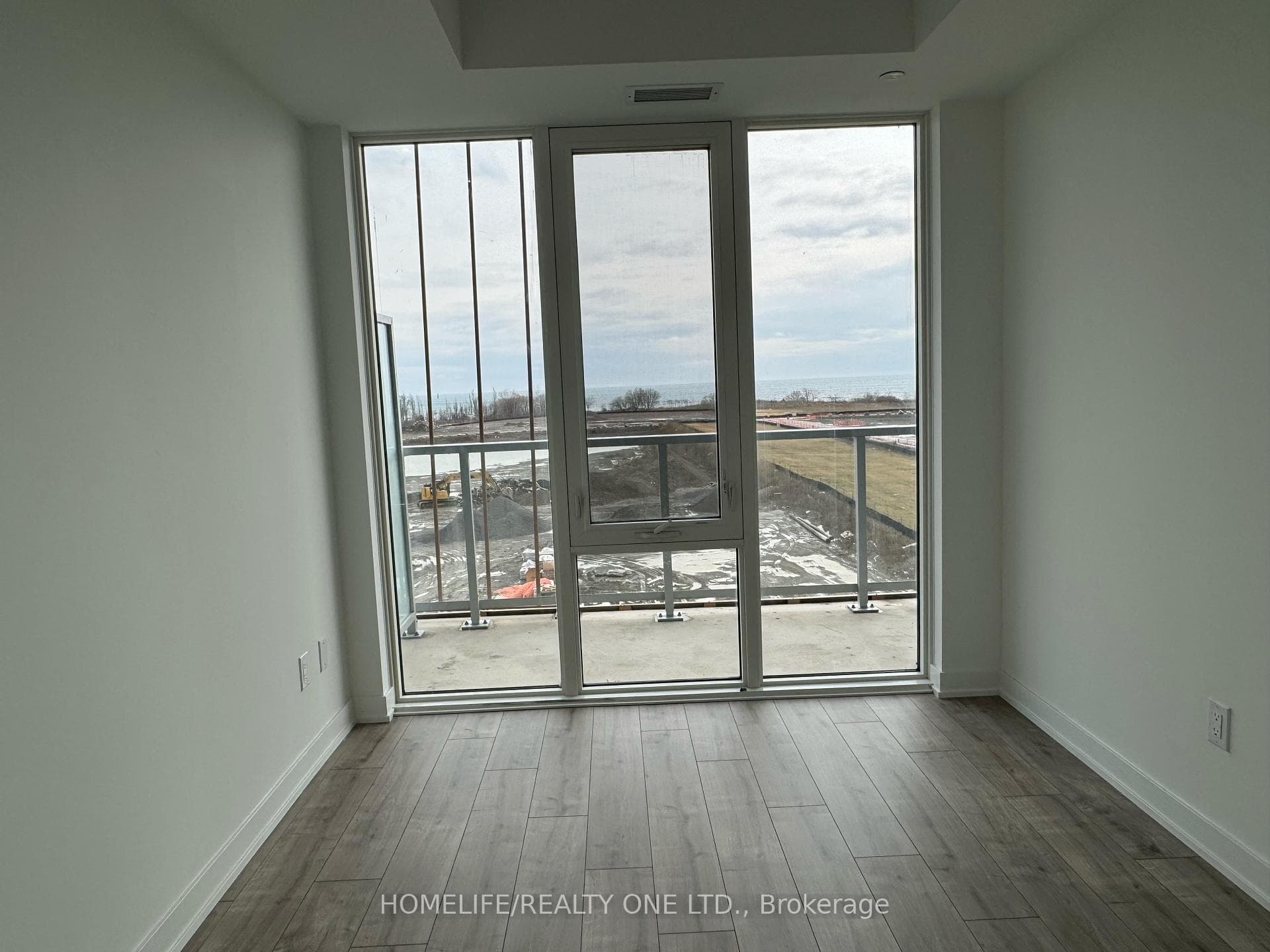220 Missinnihe Way Unit 421 photo 6