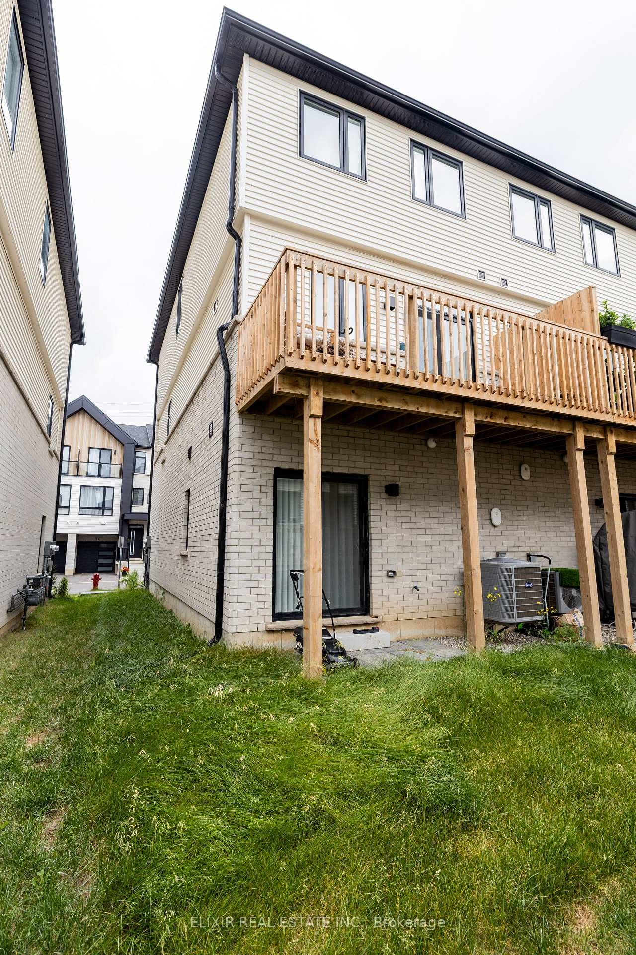55 Tom Brown Drive Unit 48 photo 41