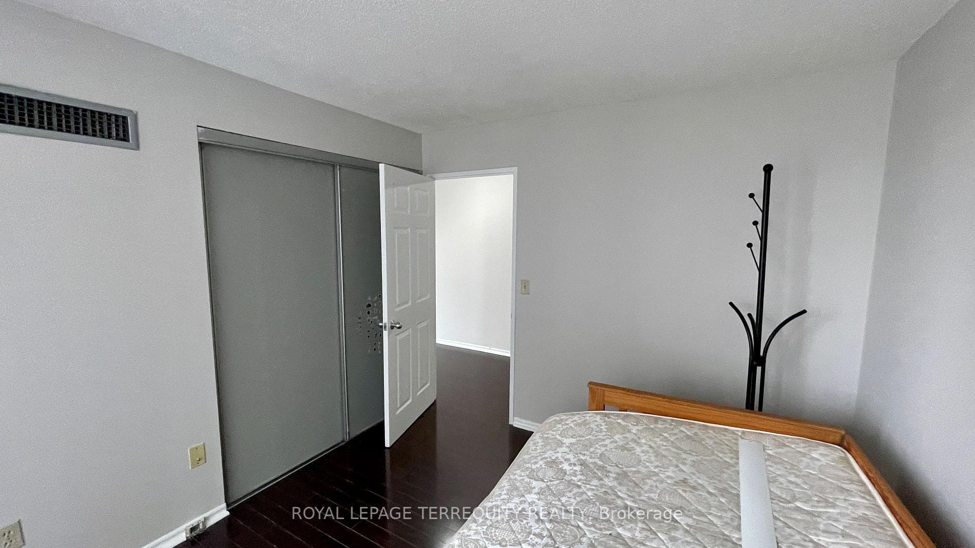 335 Webb Drive Unit 1104 photo 10