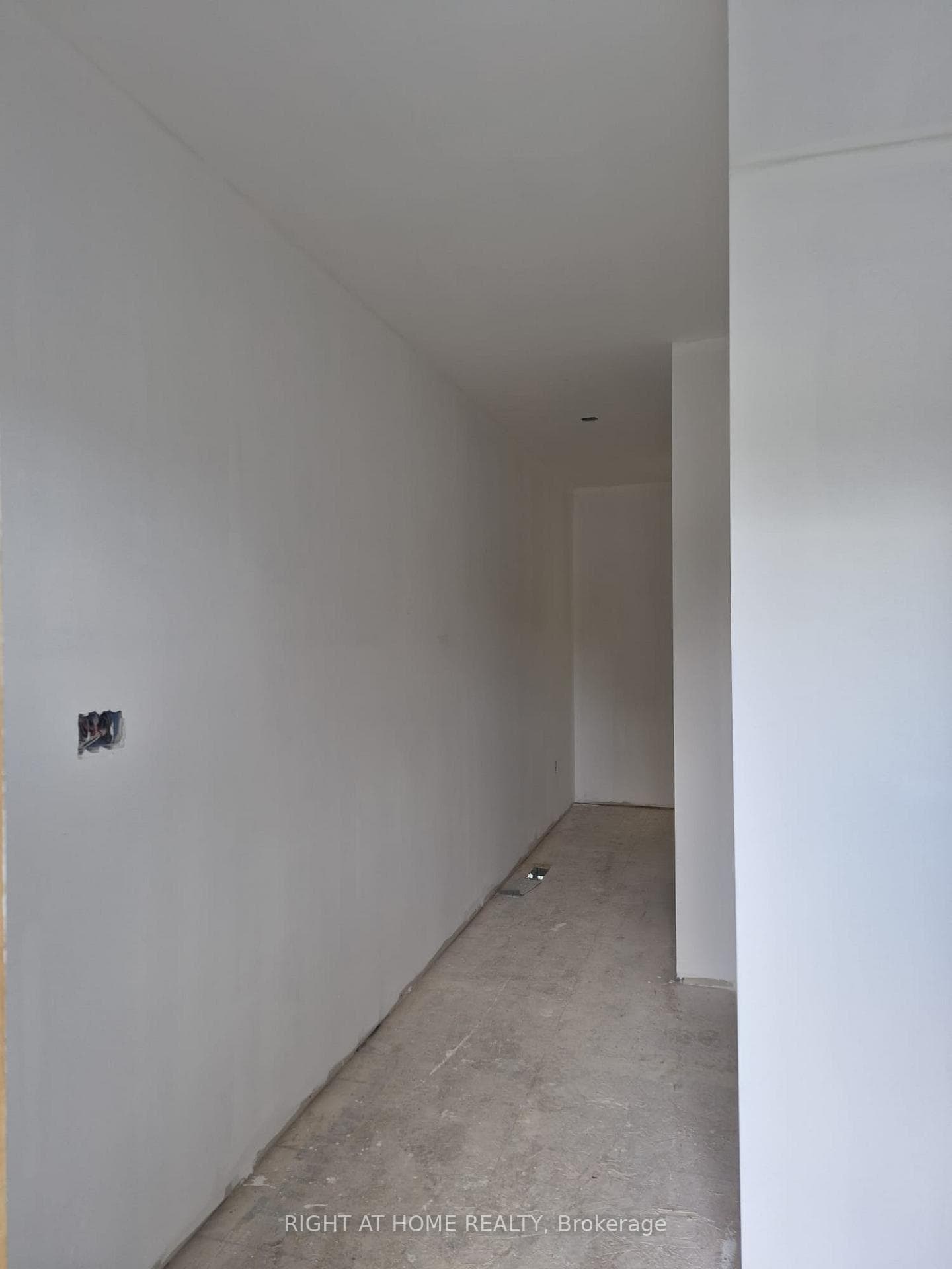 17 Ravenscraig Place photo 4
