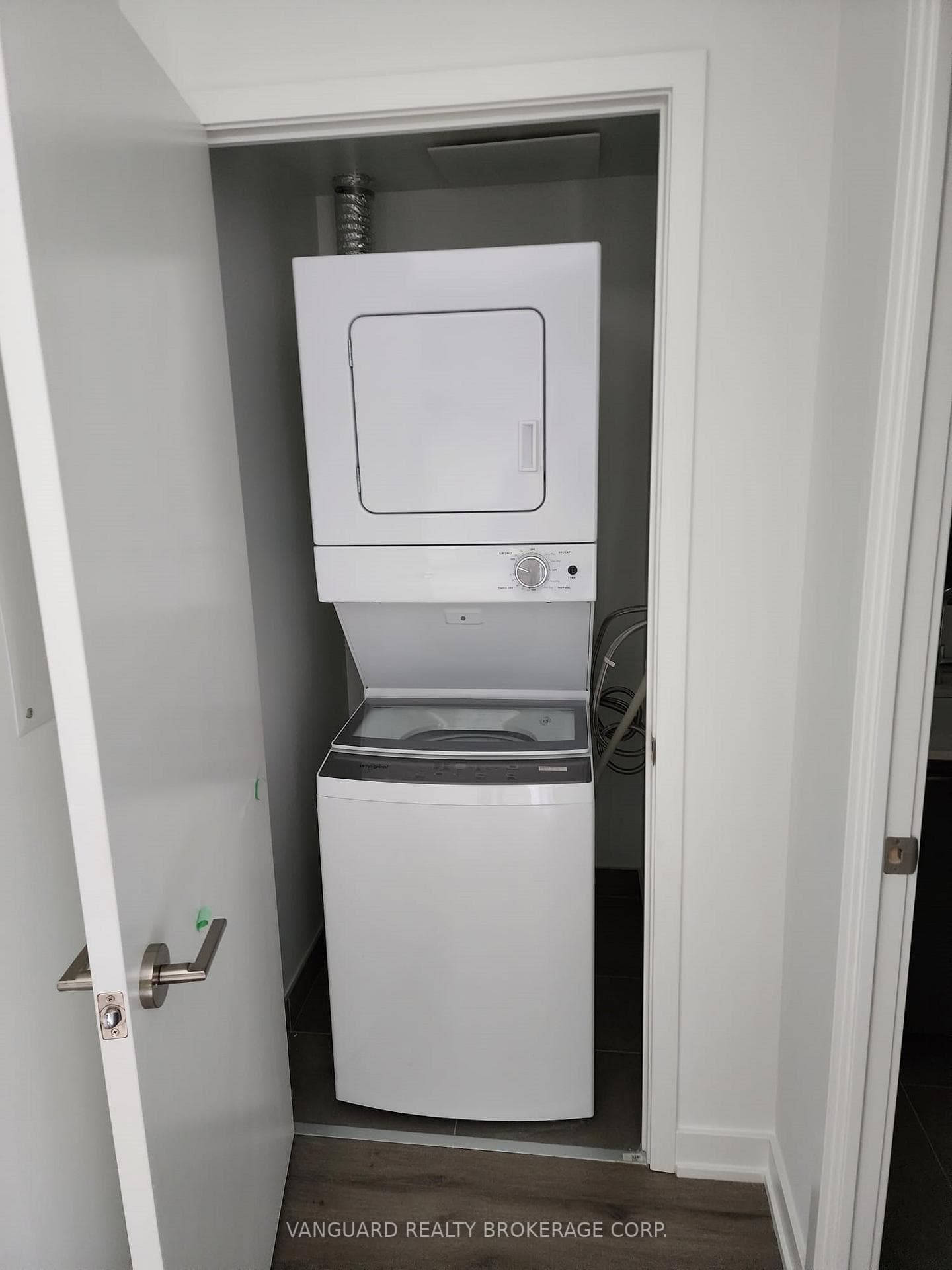 3005 Pine Glen Road Unit 406 photo 3
