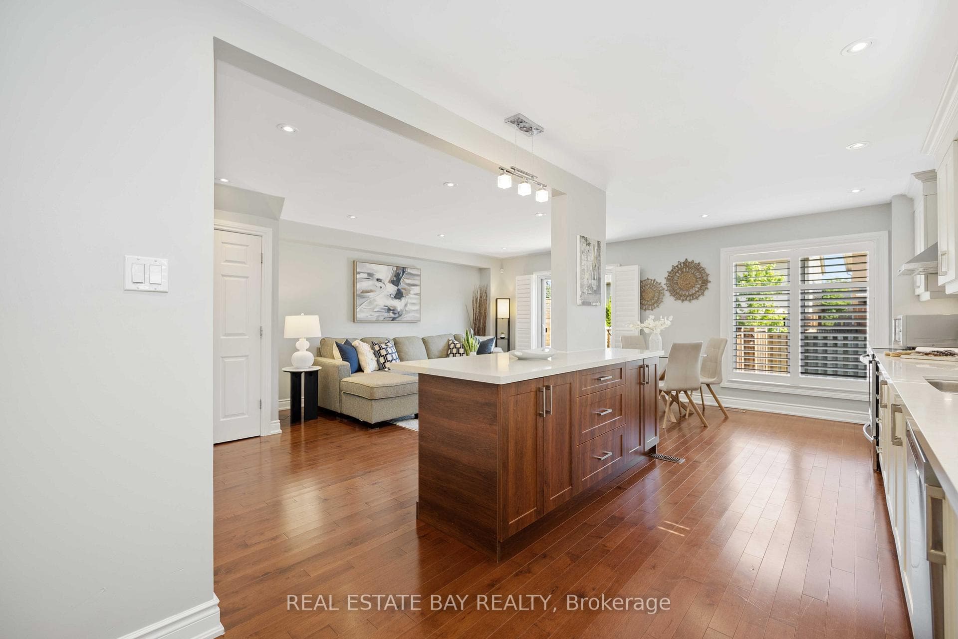 29 Dobson Drive photo 13