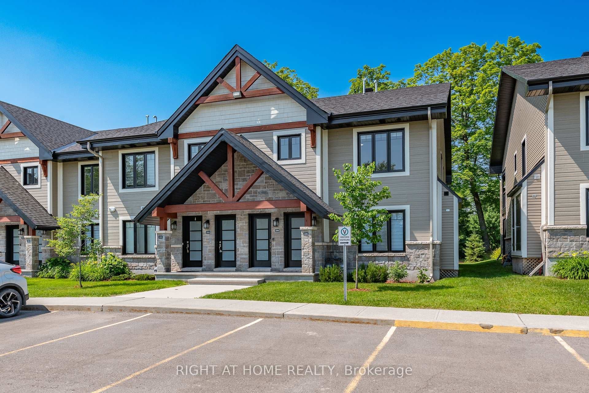 308 Masters Lane Unit 296 photo 1