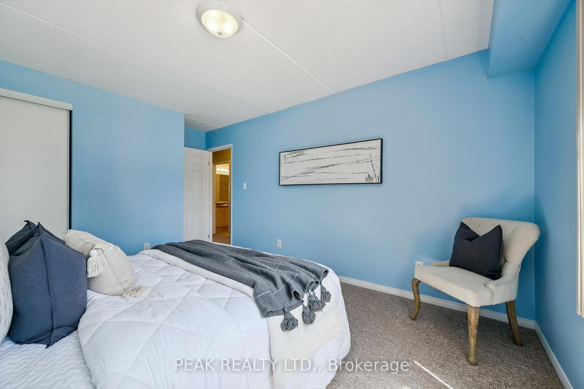 12 Holborn Drive Unit 2 photo 18