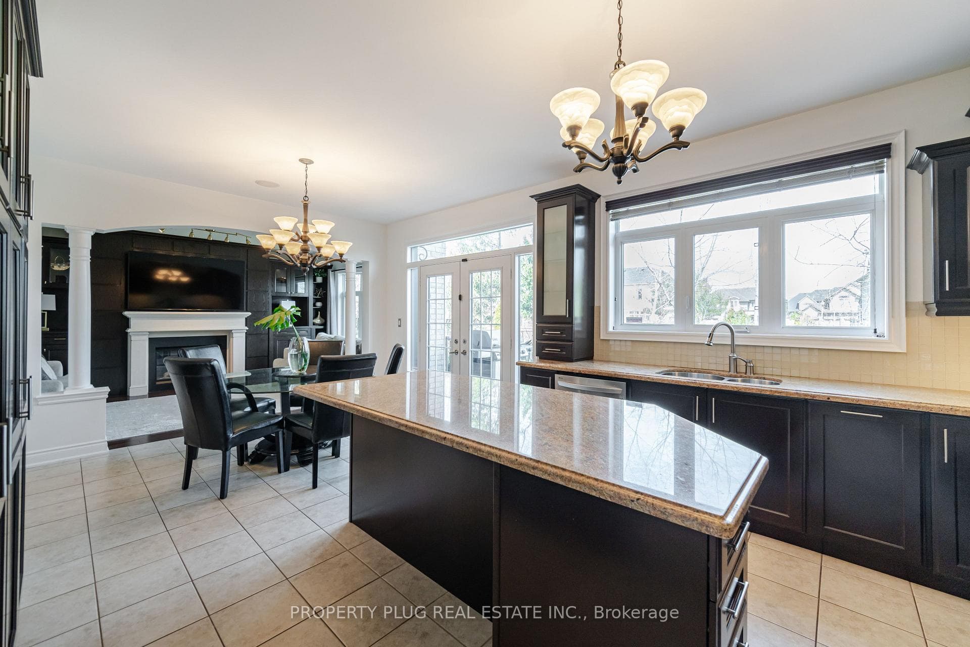 107 Galileo Drive photo 16