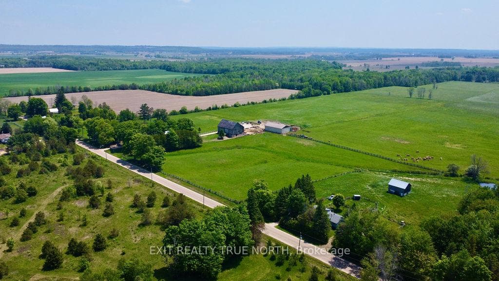199 3 Concession Road photo 2