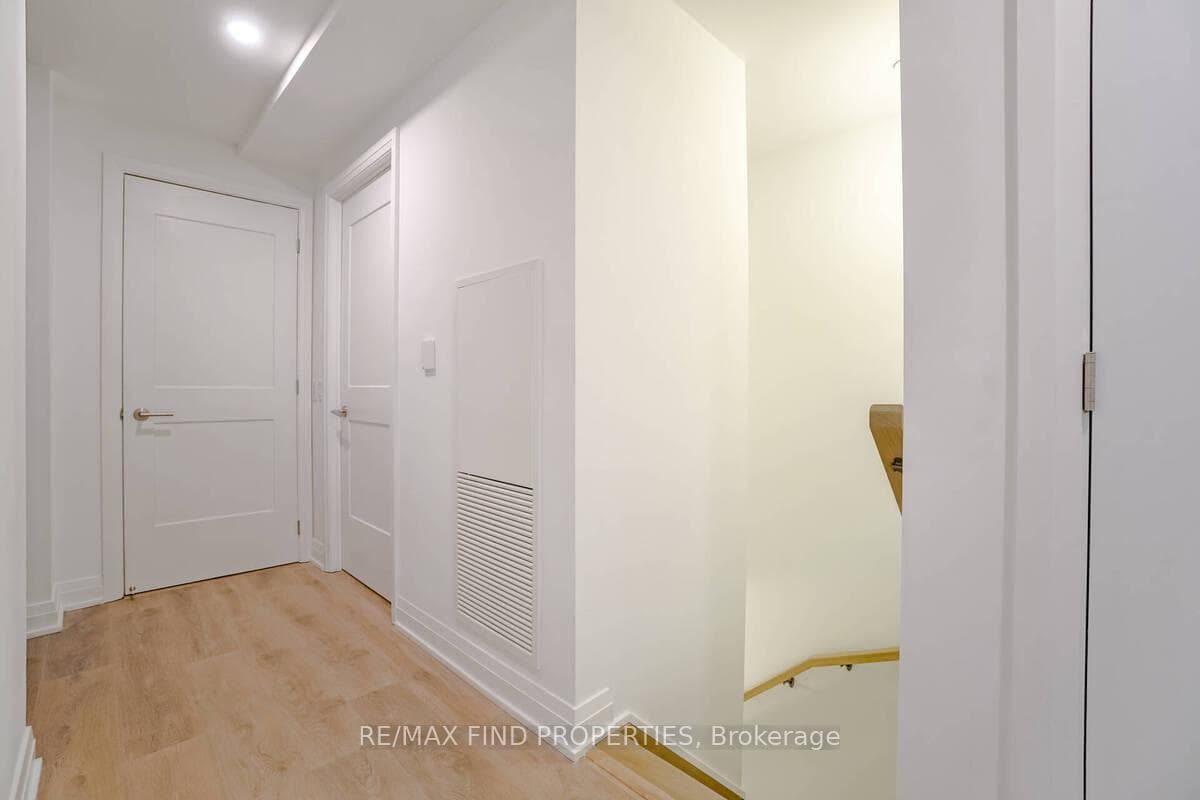 21 Park Street Unit Th06 photo 13