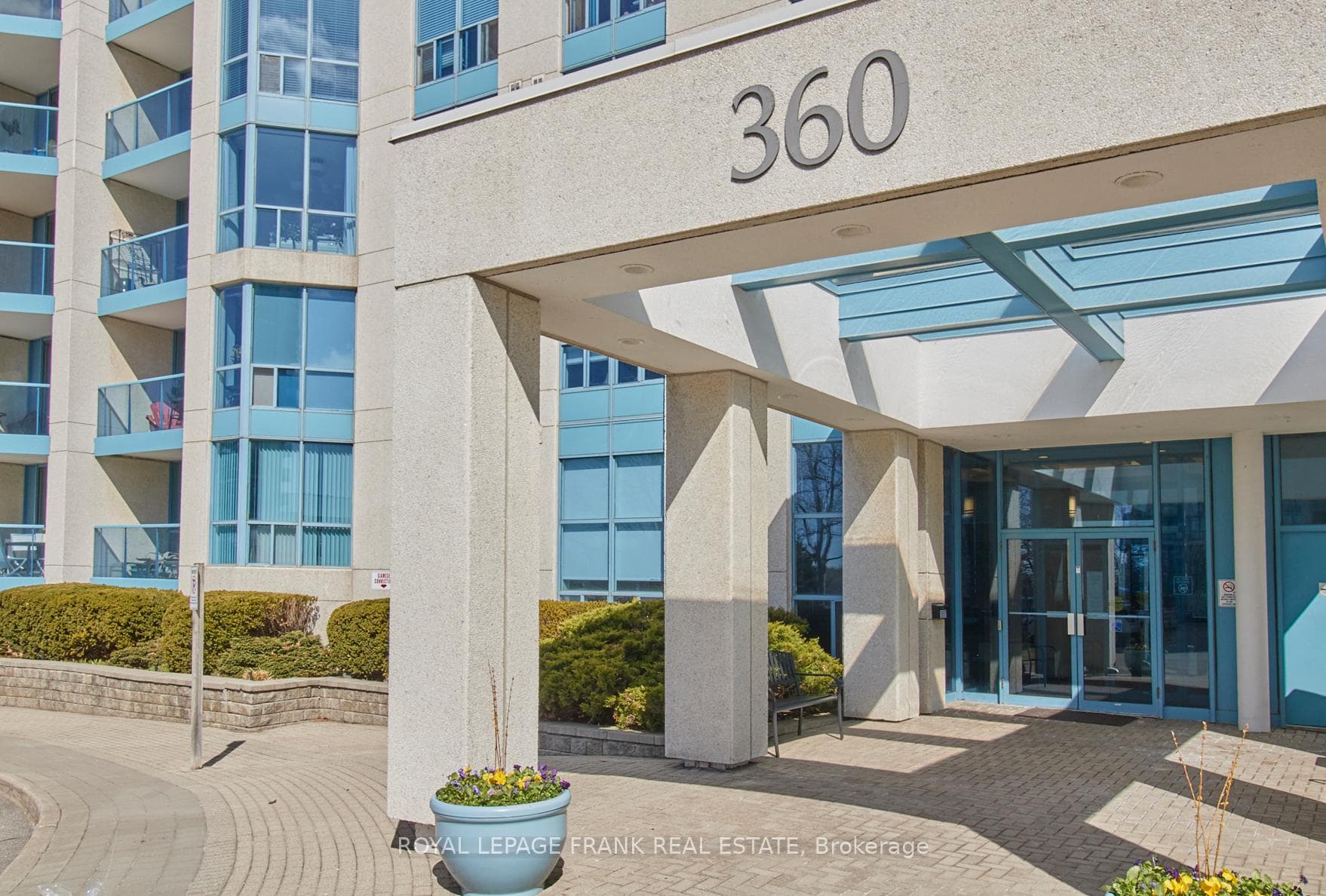360 Watson Street Unit 409 photo 3