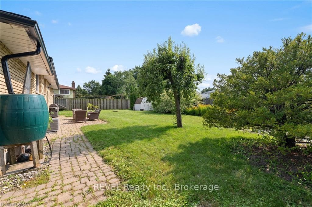 79 CHAMPLAIN Avenue photo 29