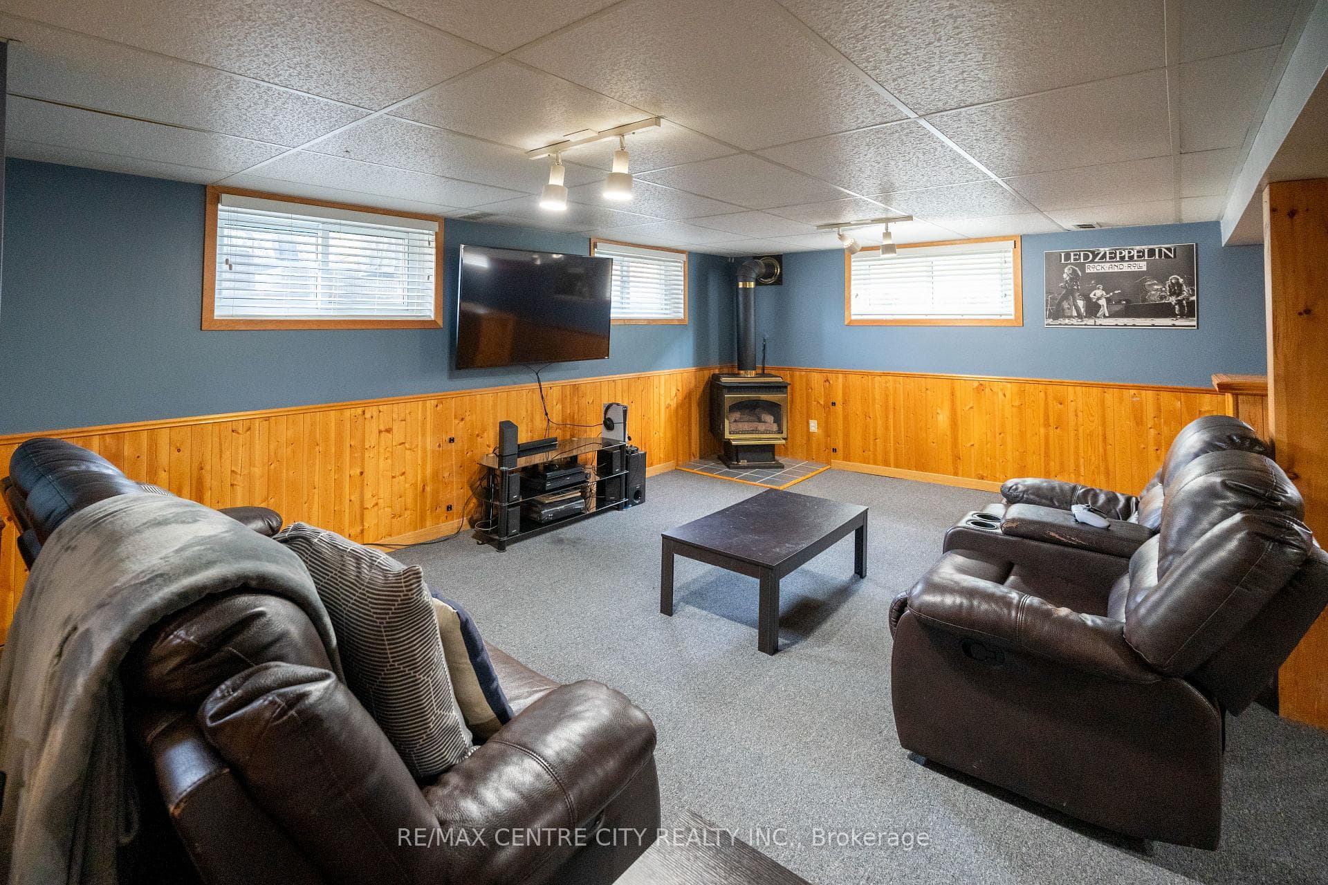 366 Hudson Drive photo 26