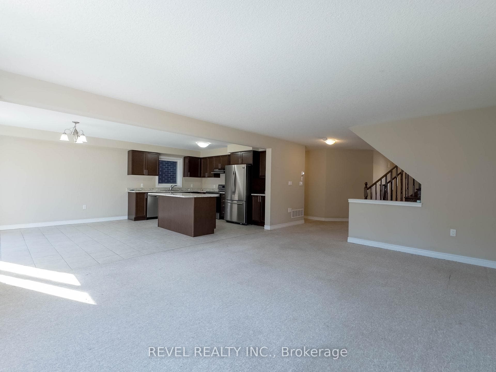 258 Dalgleish Trail photo 6
