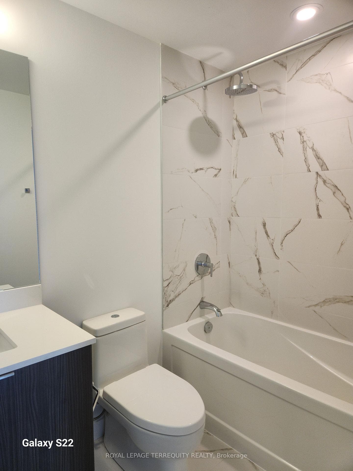 7 Golden Lions Heights Unit N 1609 photo 9