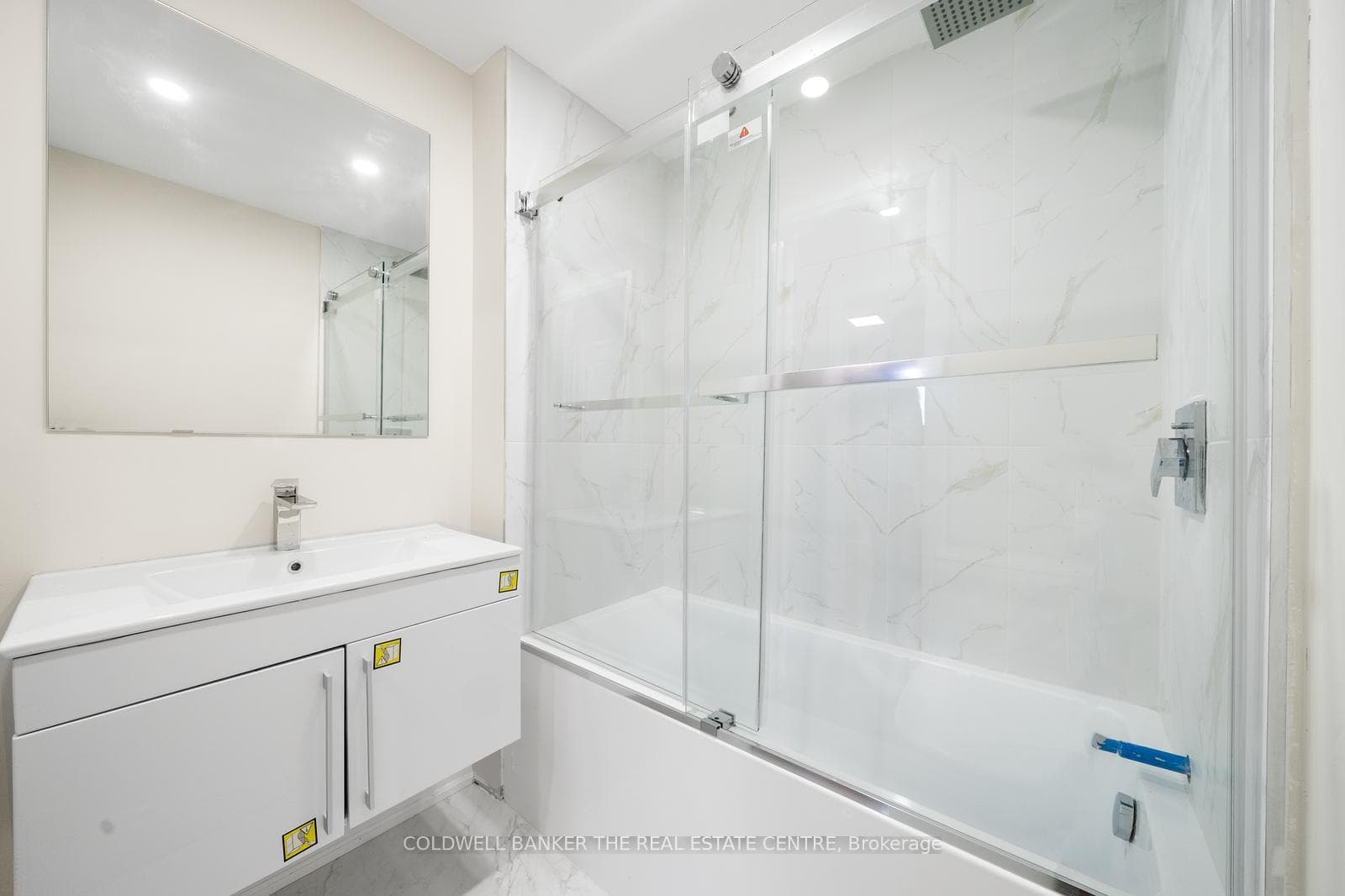 2nd Bathroom