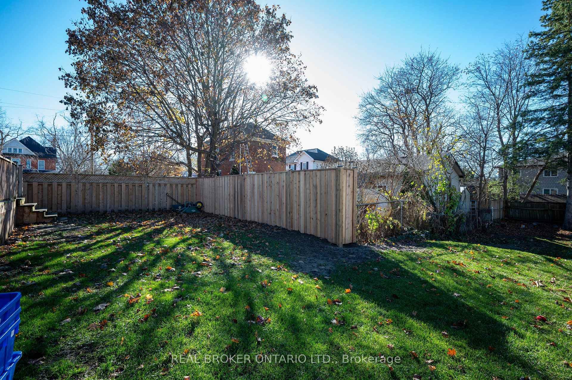 9 Bexley Street photo 32