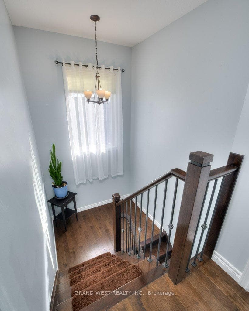 24 Taylor Drive photo 19