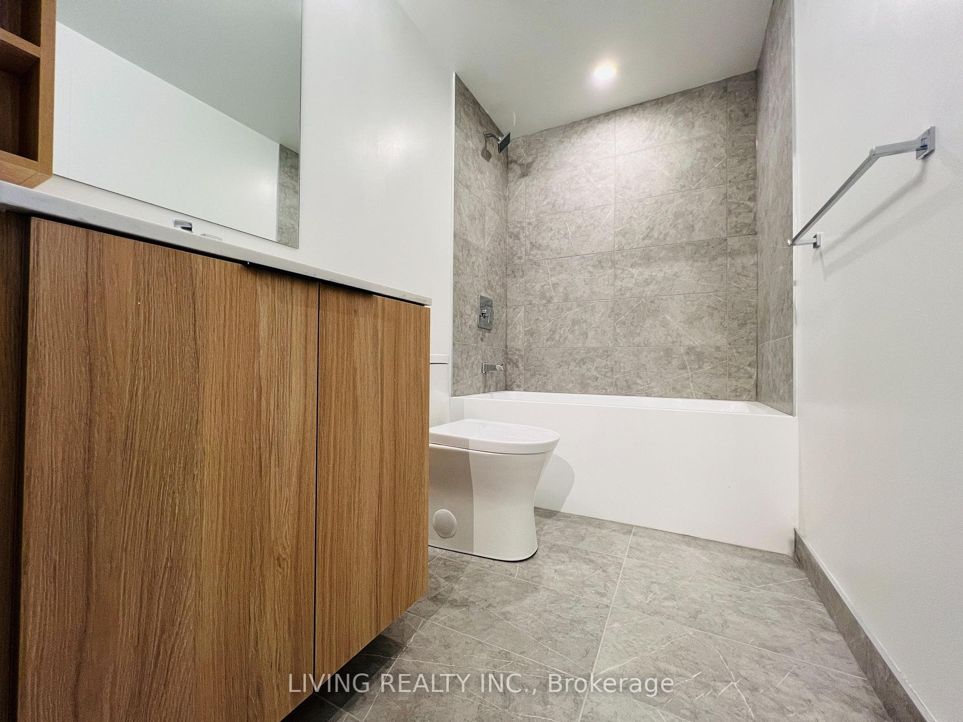 82 Dalhousie Street Unit 1008 photo 5