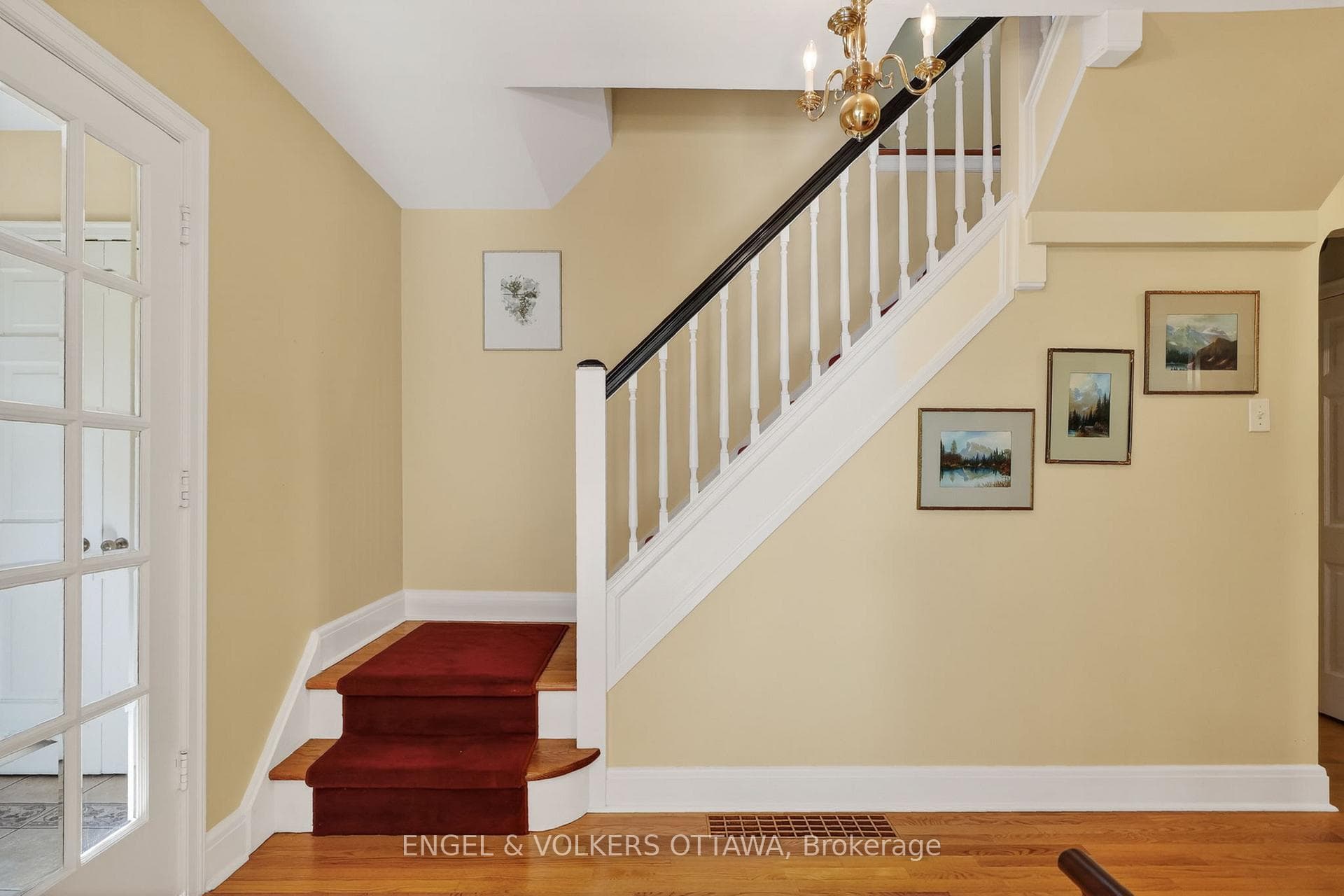 503 Piccadilly Avenue photo 18