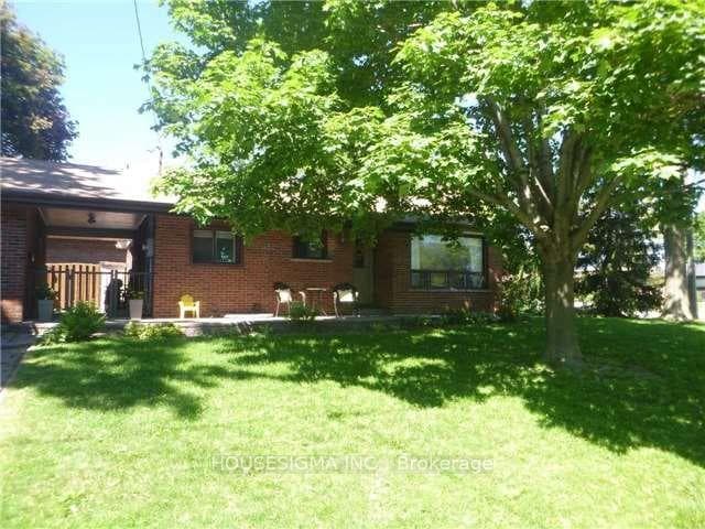 352 Harcourt Drive Unit Main photo 2