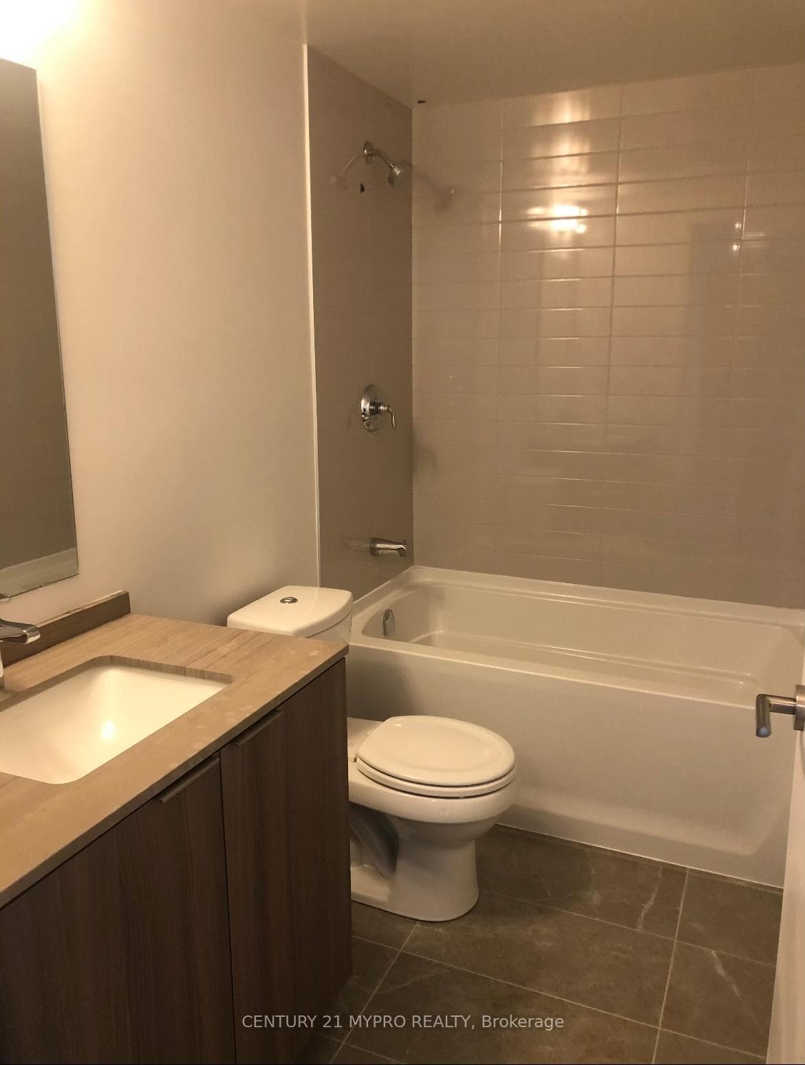 11 Wellesley Street Unit 2006 photo 4