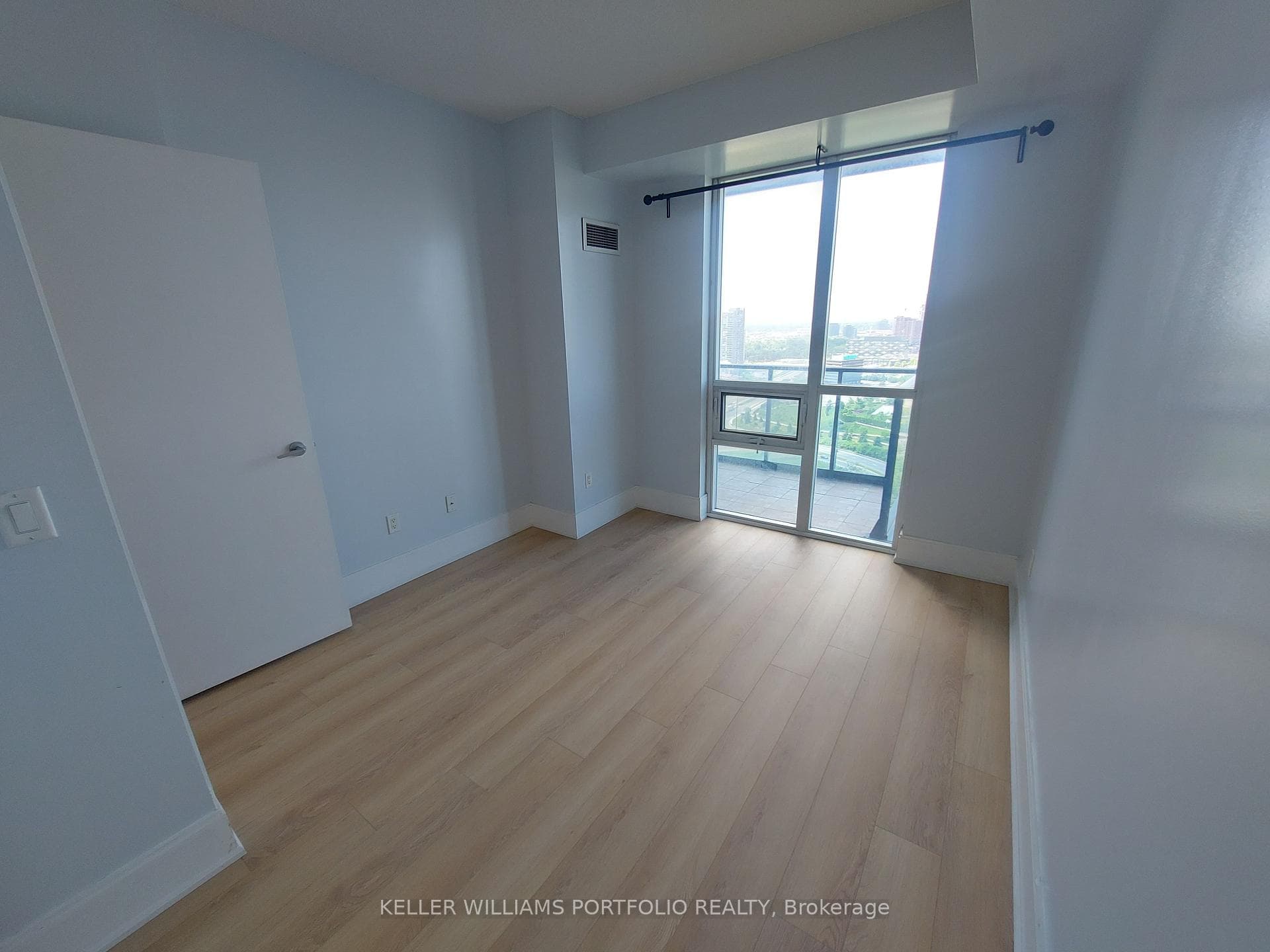 181 Wynford Drive Unit 2606 photo 8