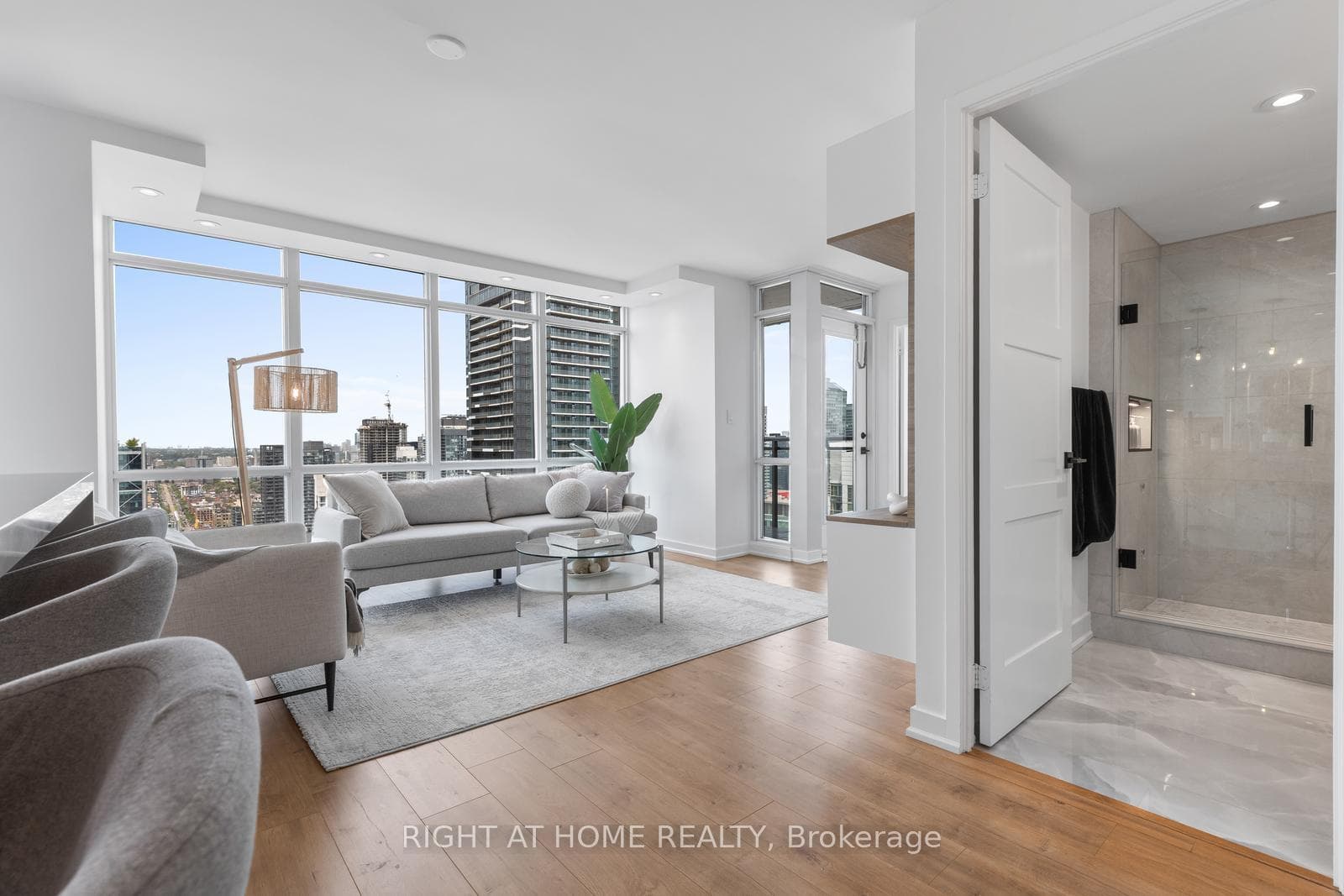 11 Brunel Court Unit 5206 photo 6