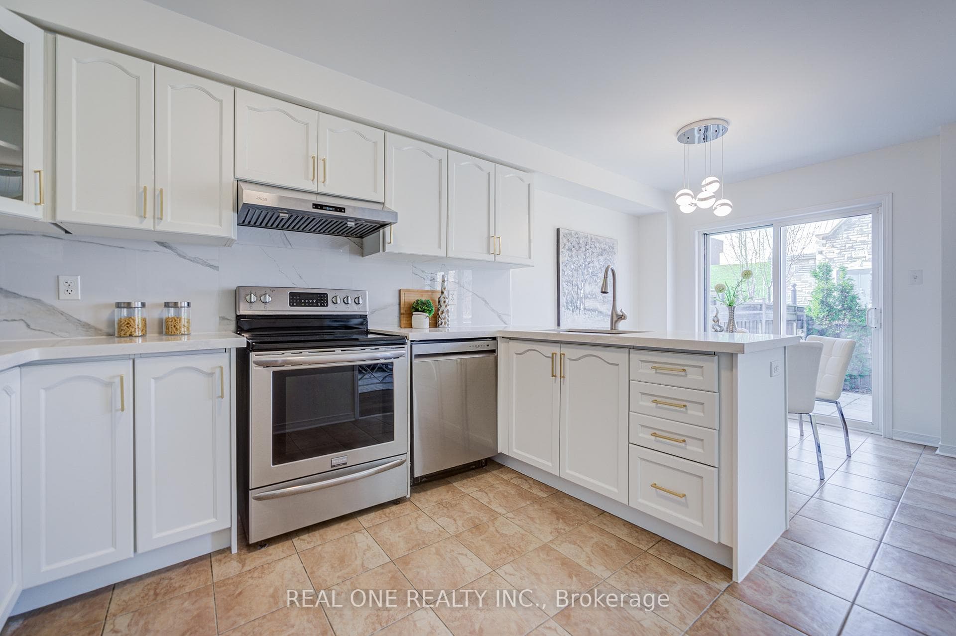 65 Westcliffe Crescent photo 21