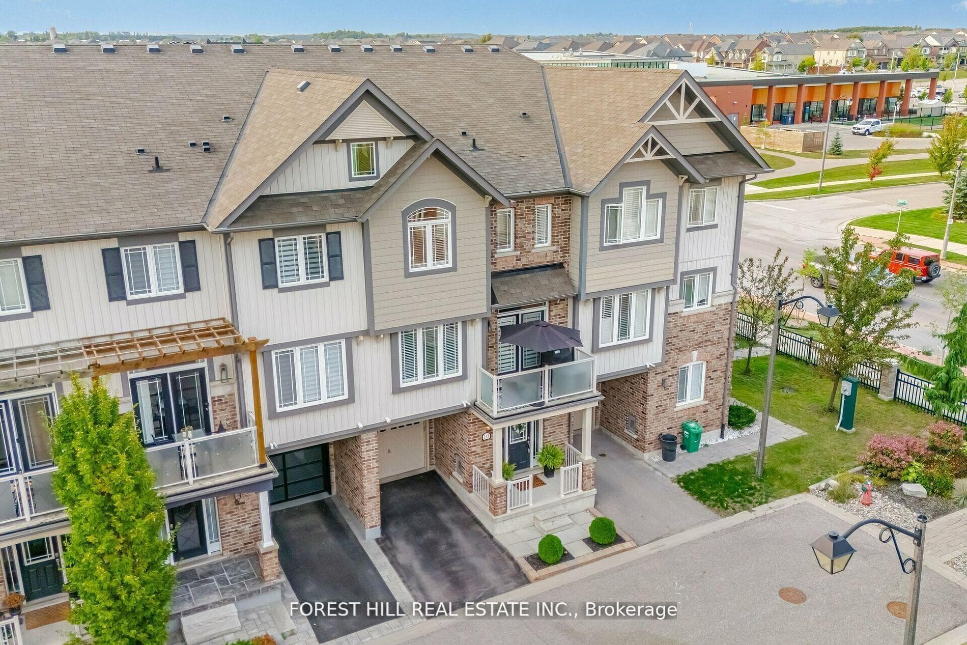10 Birchfield Crescent photo 2