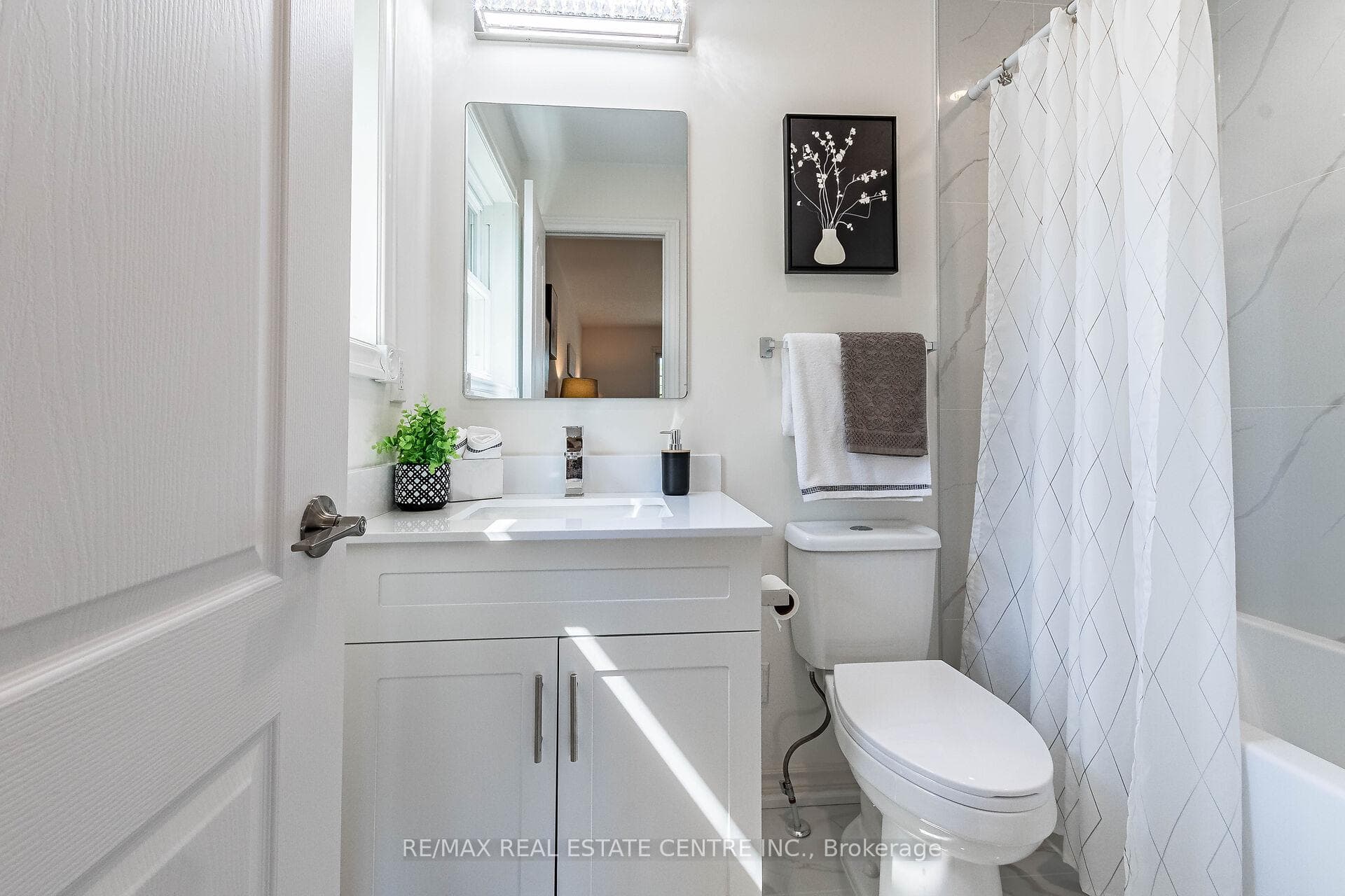 79 Whitchurch Mews photo 18