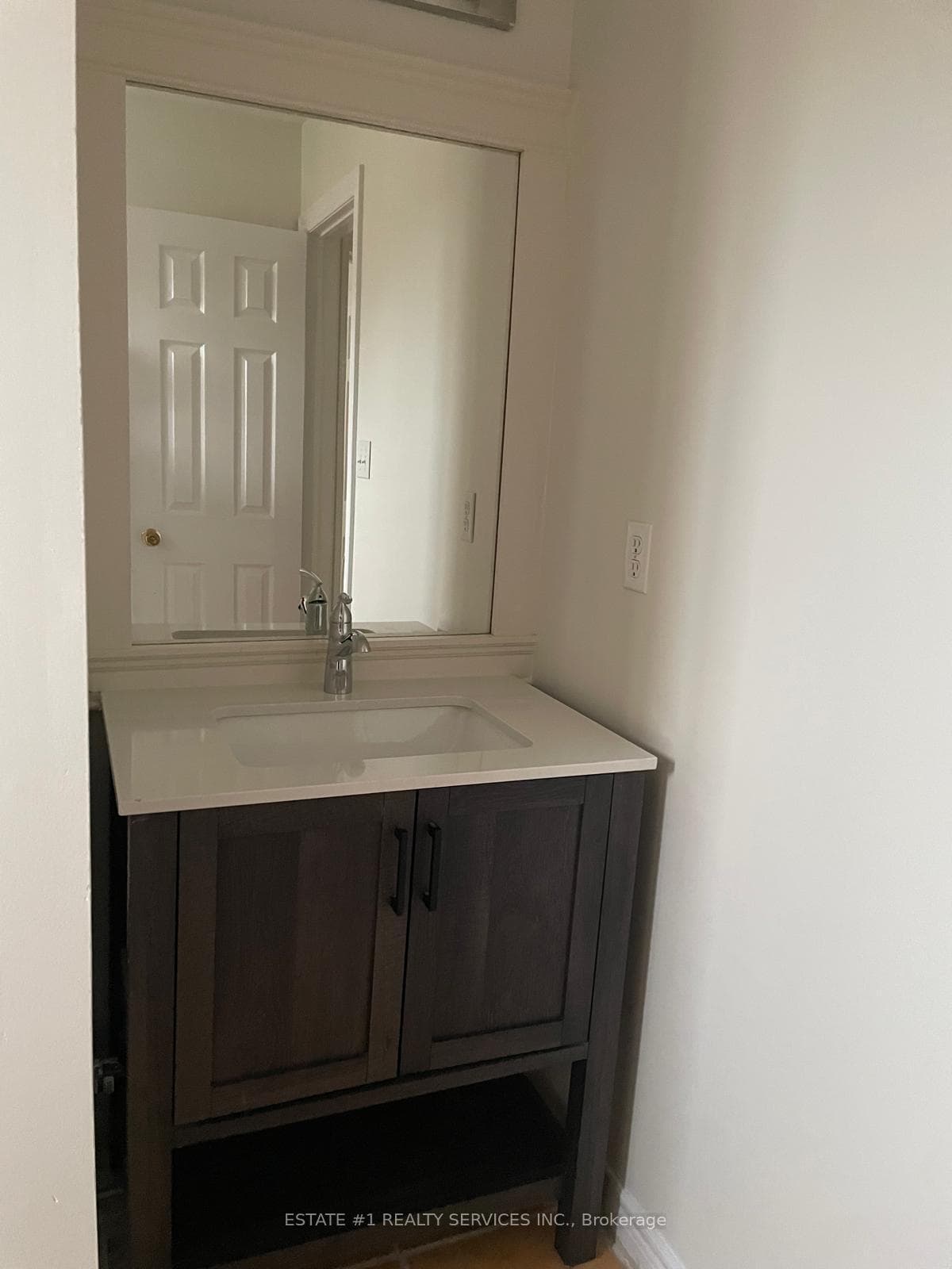 5632 Topaz Place photo 11