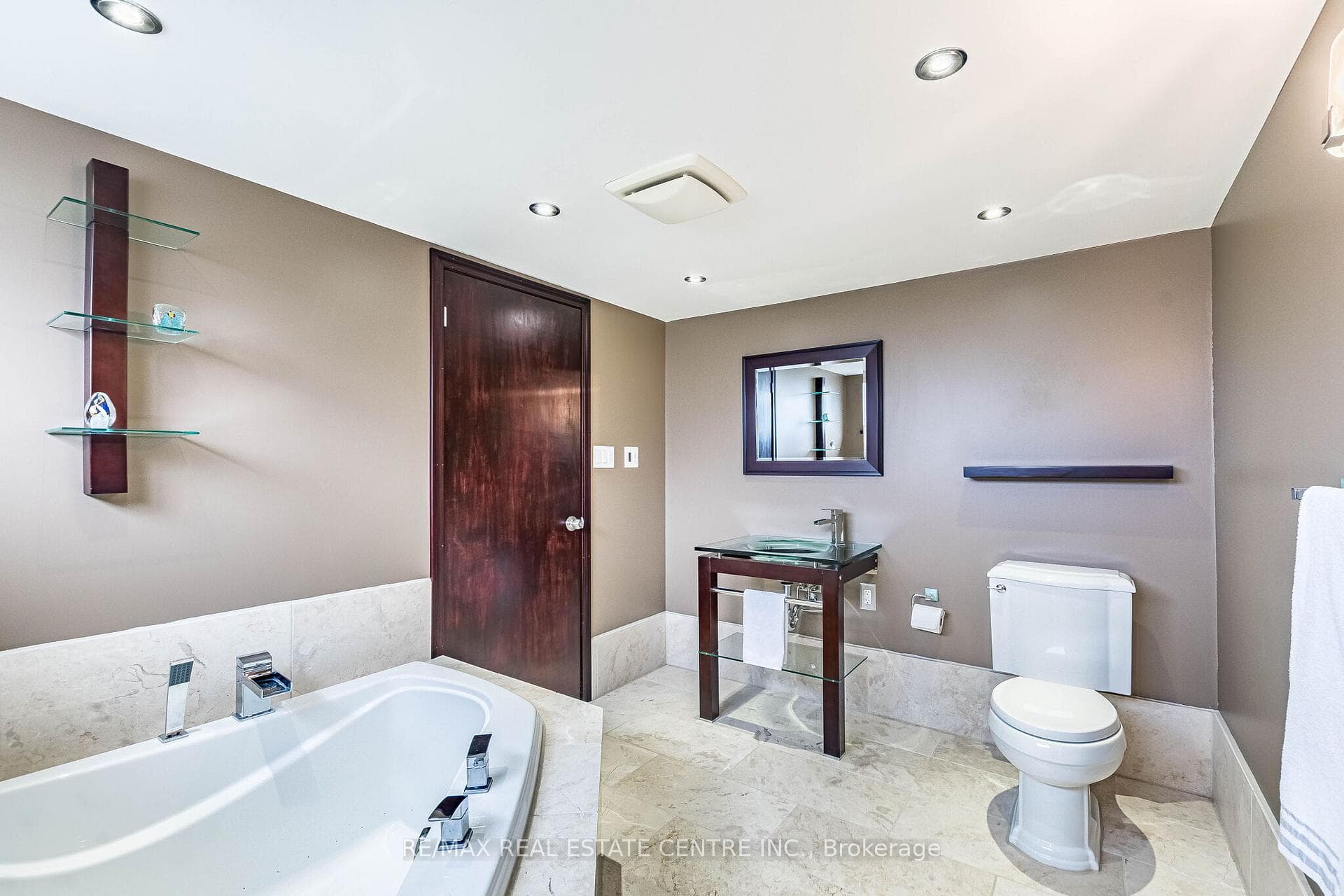 25 Lesbury Avenue photo 41