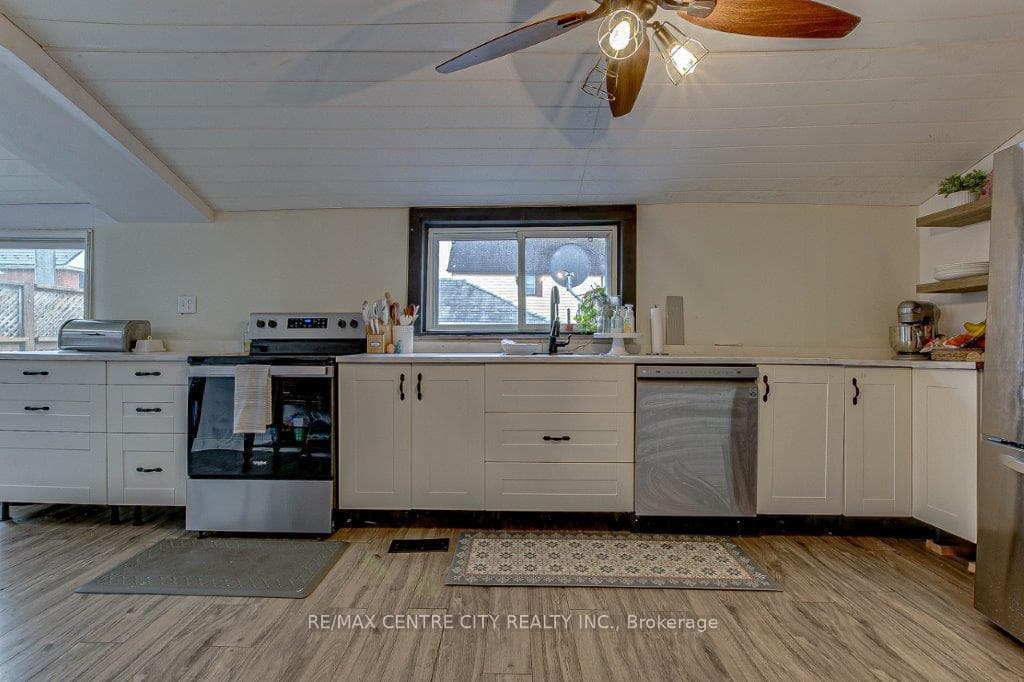 69 Chestnut Street photo 10