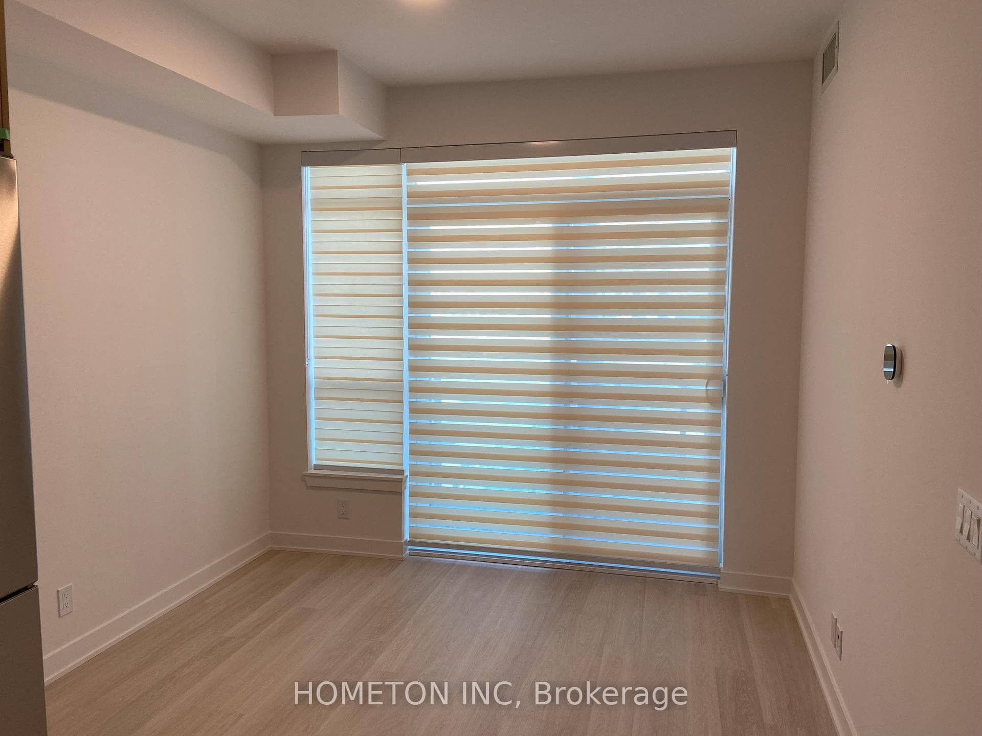 50 Upper Mall Way Unit B528 photo 6