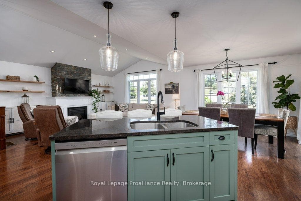 47 Windwhisper Drive photo 21