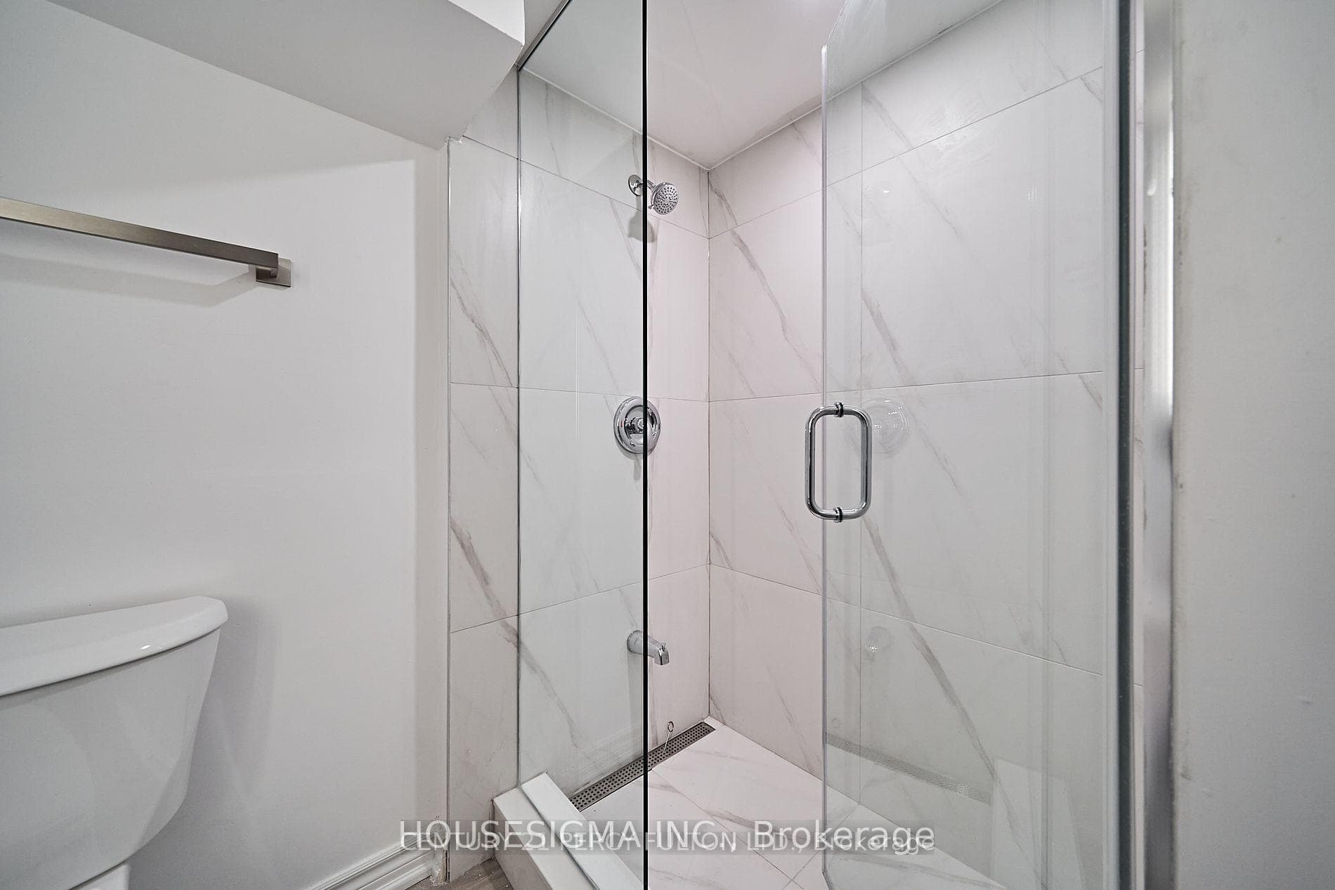 48 Tulloch Drive Unit Bsmt photo 8