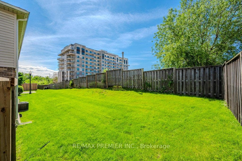 20 Shackleton Drive Unit 19 photo 38