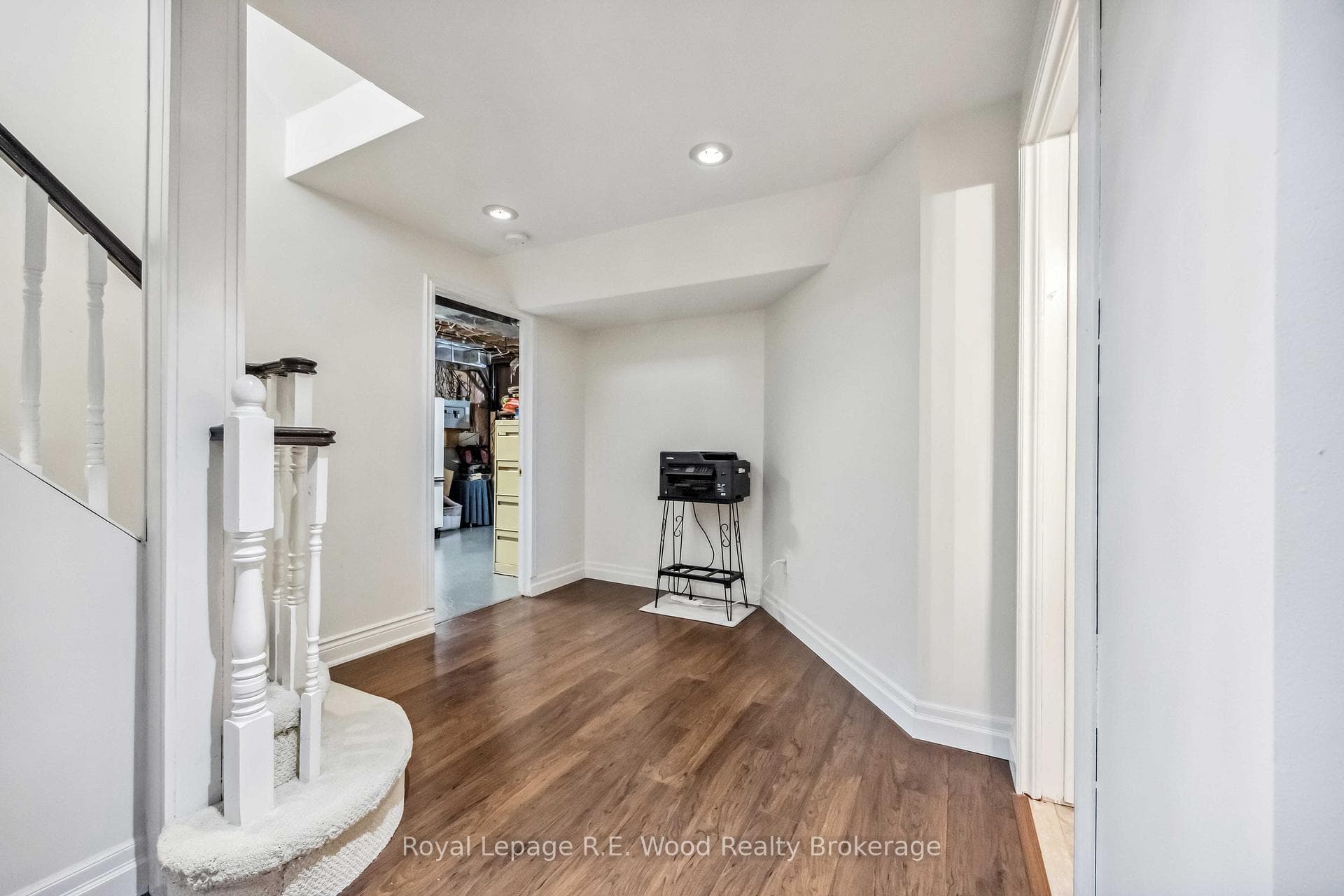 3 Lorwood Court photo 34