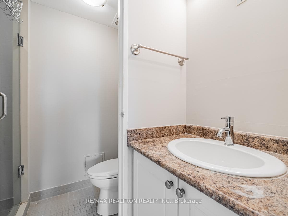 90 Fisherville Road Unit 304 photo 25