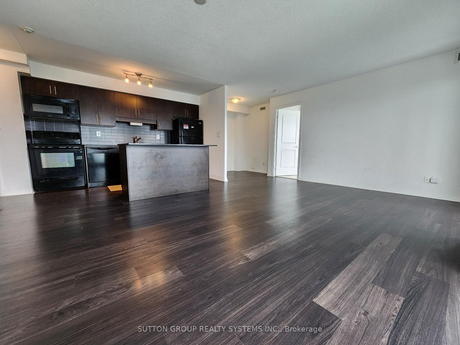 30 Herons Hill Way Unit 611 photo 10