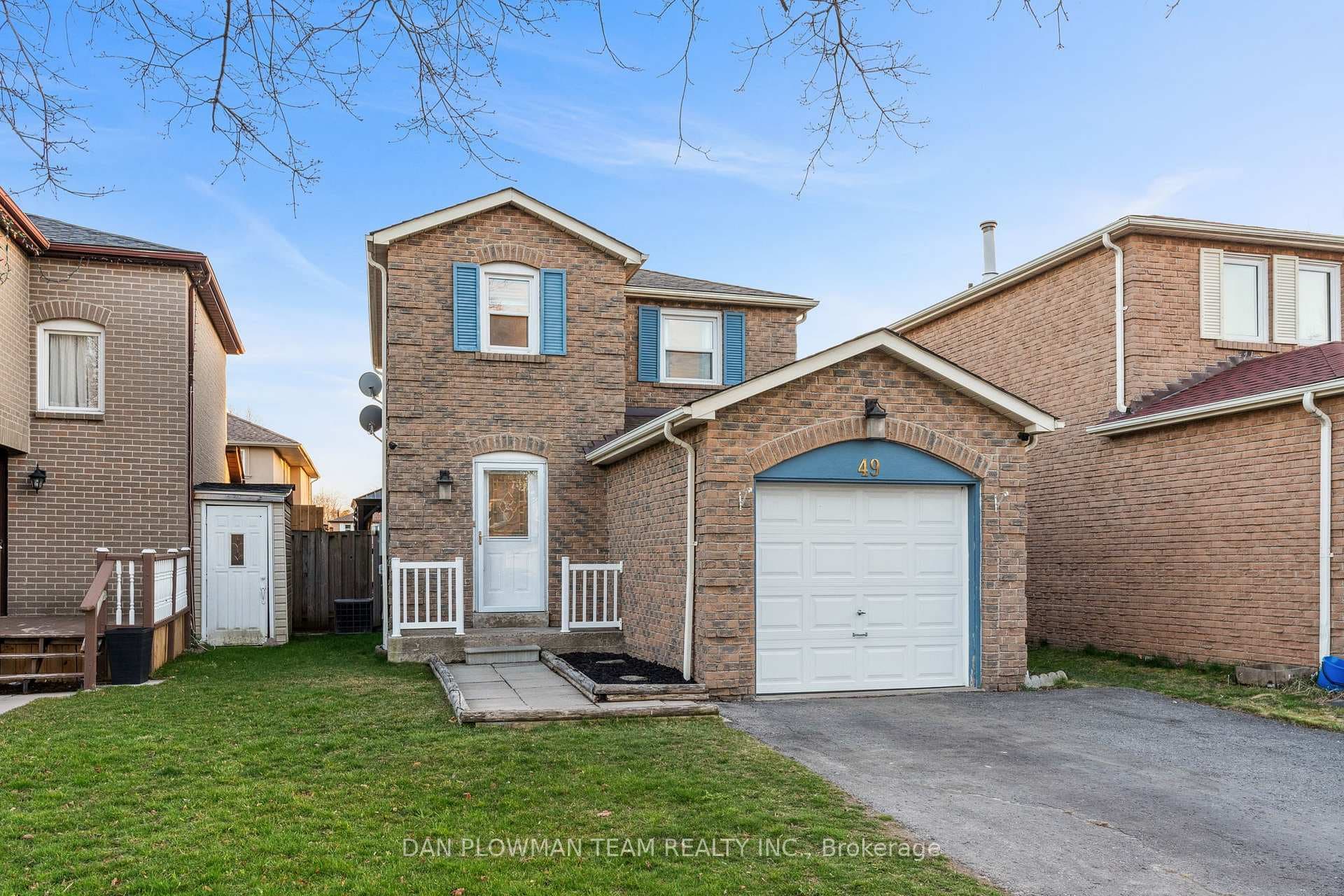 49 Chatfield Drive photo 2