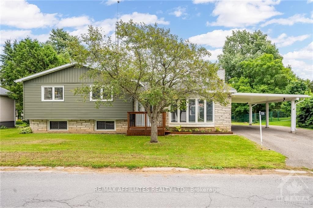 11514 QUEEN Street photo 1