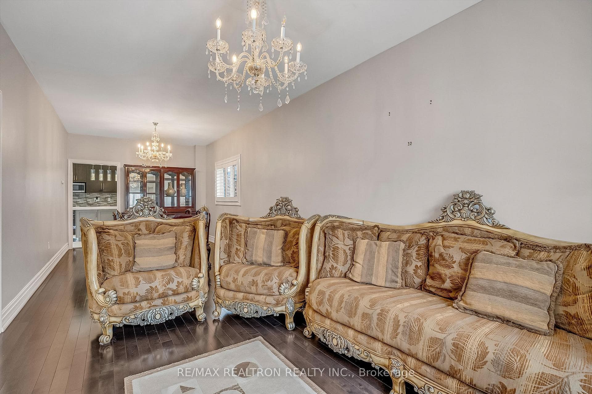 351 Brookside Road photo 9