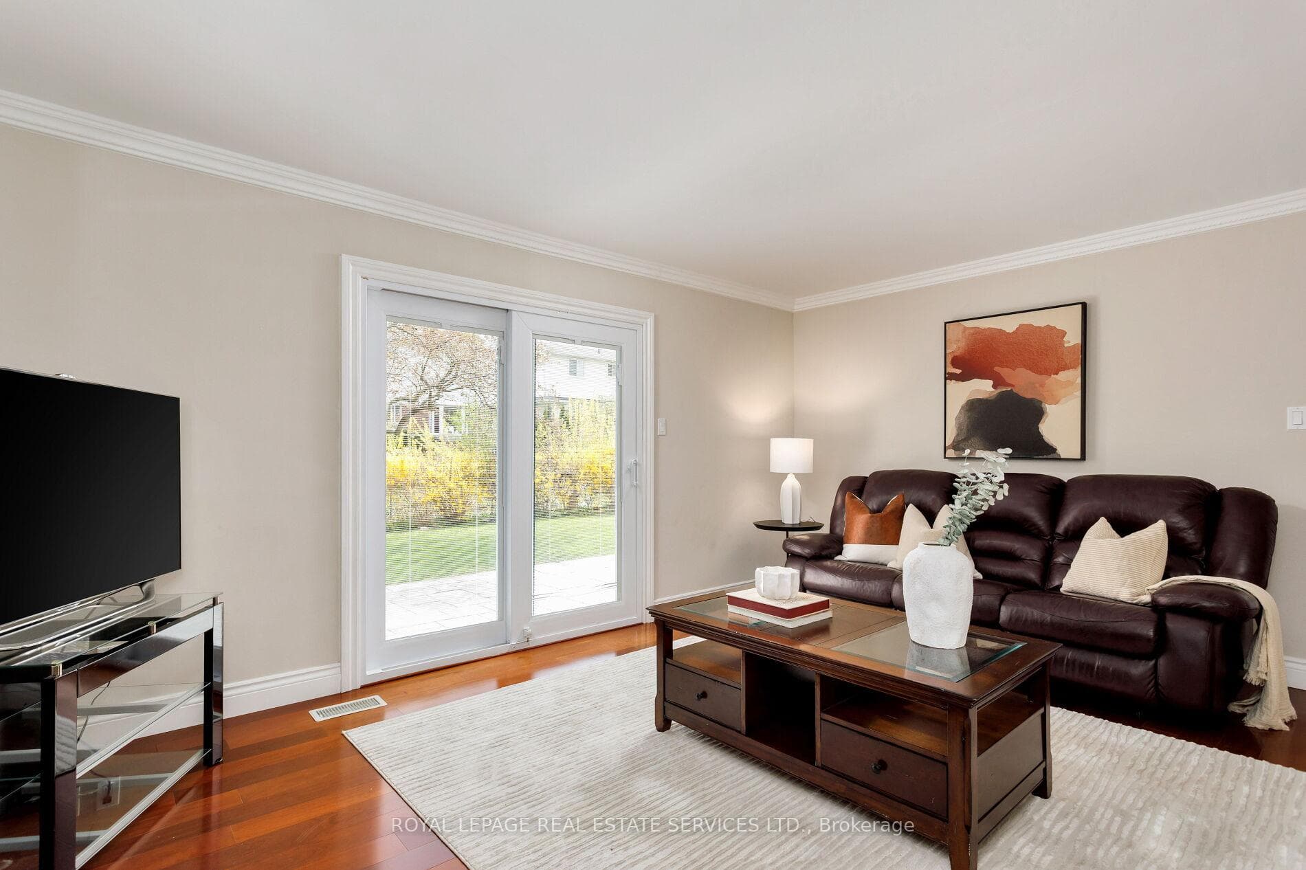 21 Rustywood Drive photo 14