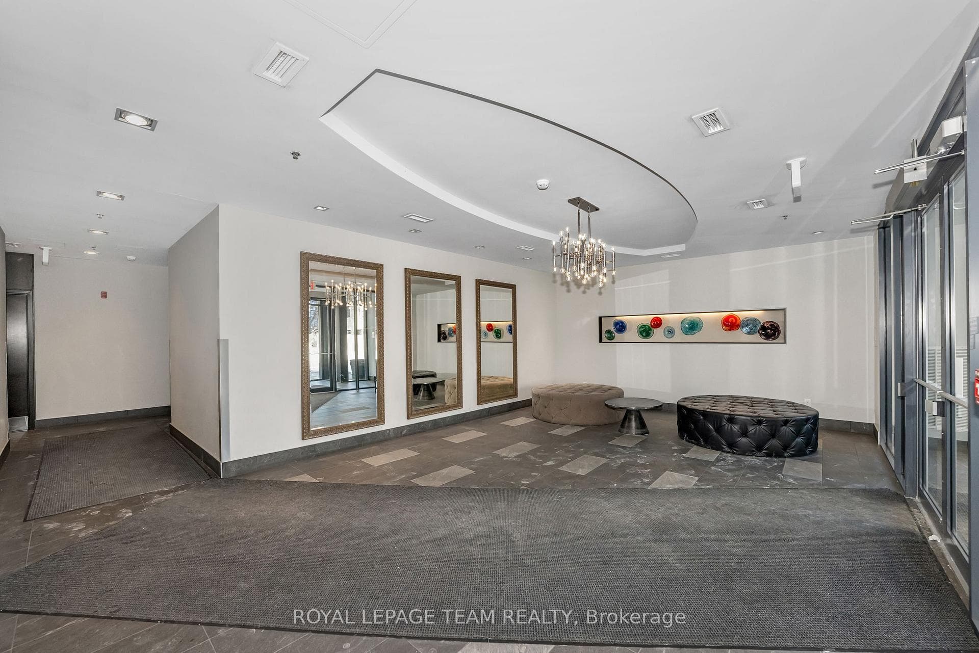 360 Patricia Avenue Unit 717 photo 21